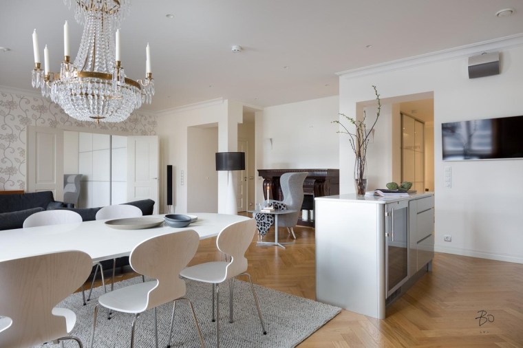 etuovi moderni ruokailutila