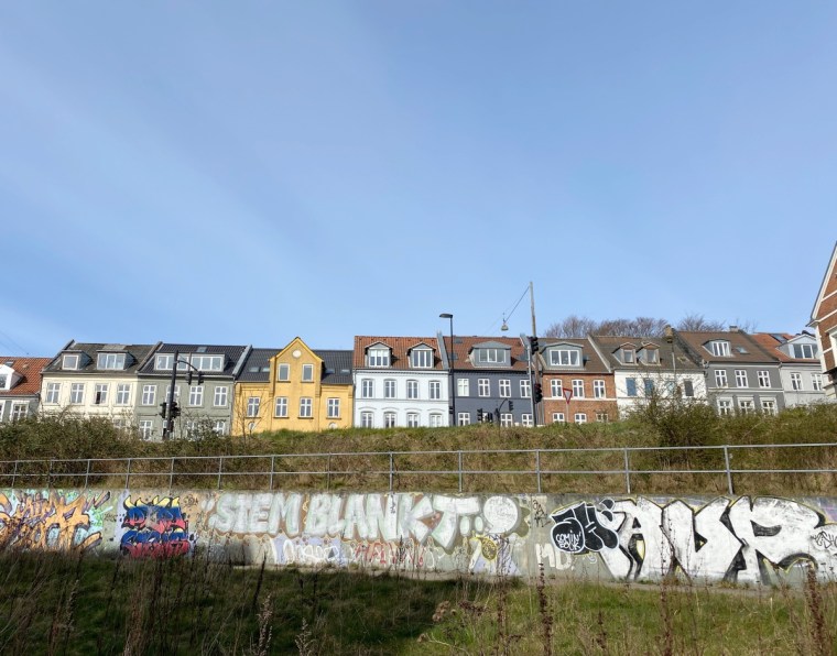 Aarhus lempipaikat Värikkäät talot