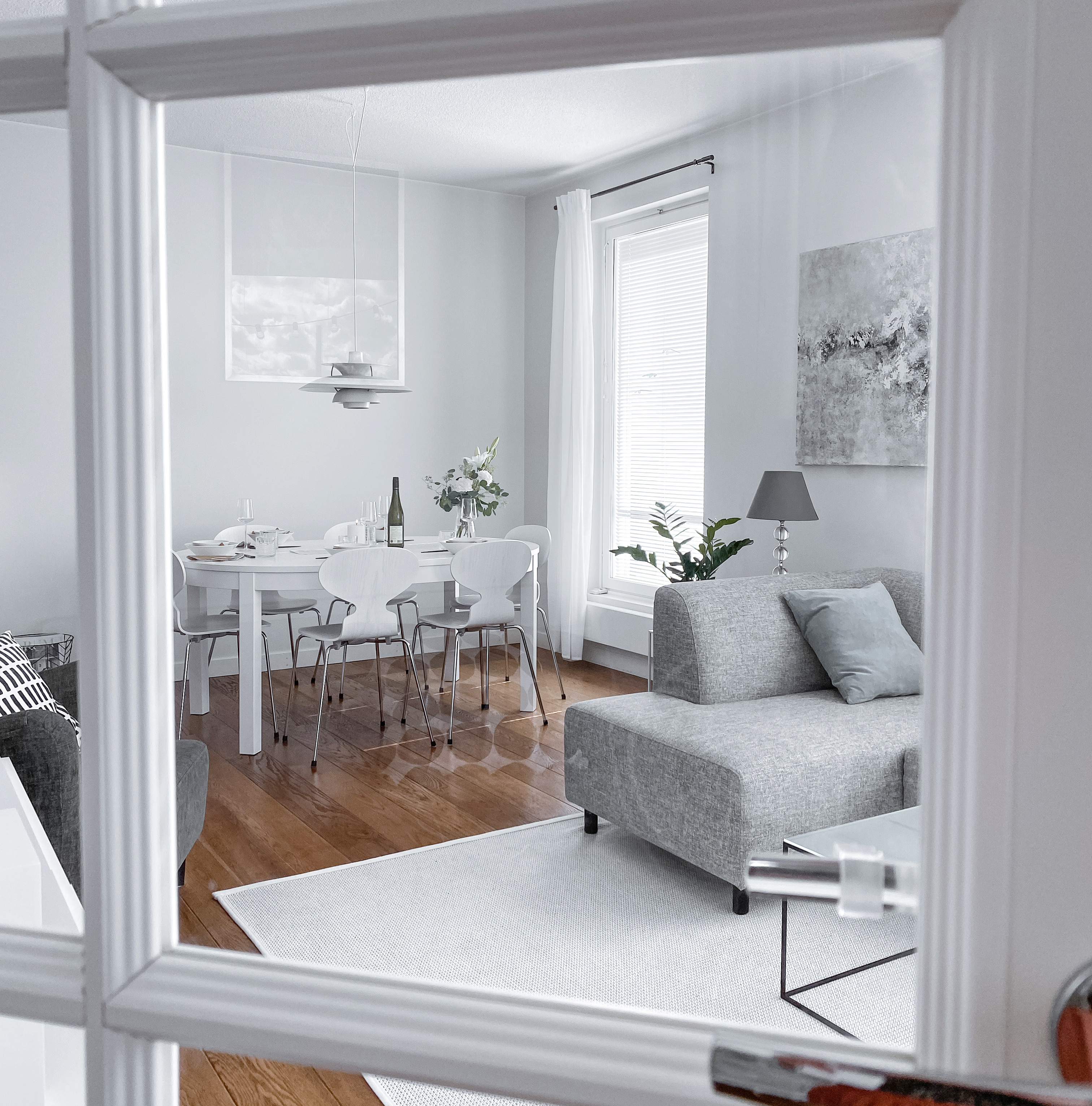 16523597-6843-4F06-BDA4-05E30788589D